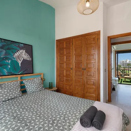 Atlantic Color Views Apartment *